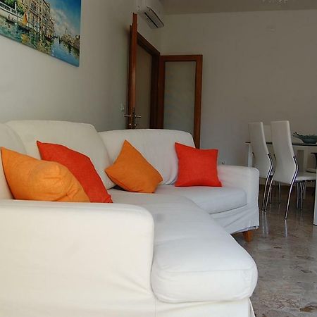 Laura Apartment Venice 4 P. 15 M To Venice Mestre Exterior foto